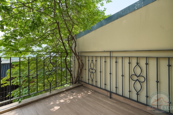 Affordable Elegance: Must-See Apartment for Rent in Tay Ho 1