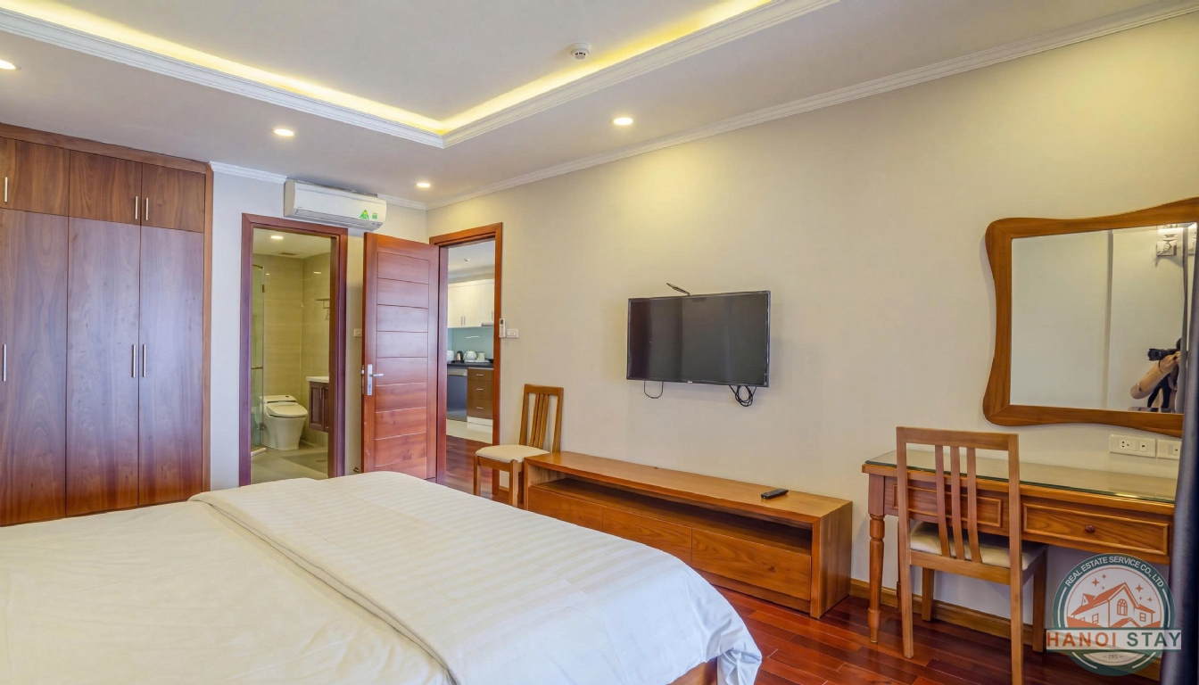 Amazing Lakefront 02 bedroom apartment for rent in Xuan Dieu str, Tay ho 13