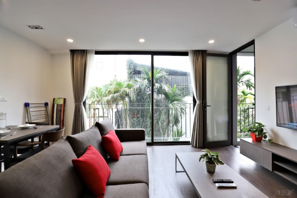 *Awesome Amenities One Bedroom Apartment rental in To Ngoc Van street, Tay Ho*