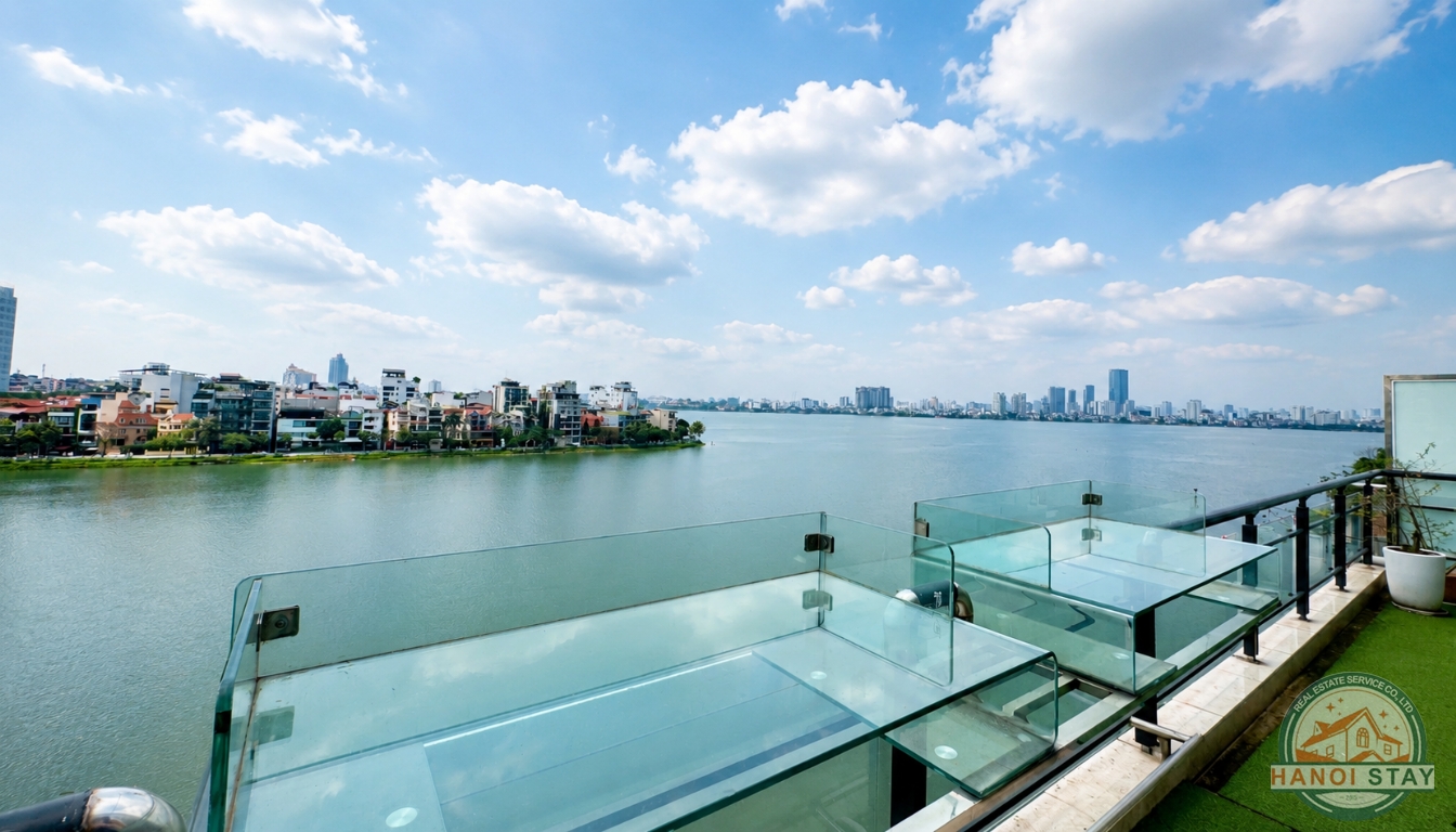 BEAUTIFUL Lake View Apartment in XUAN DIEU AREA, Tay Ho, HUGE BALCONY 2