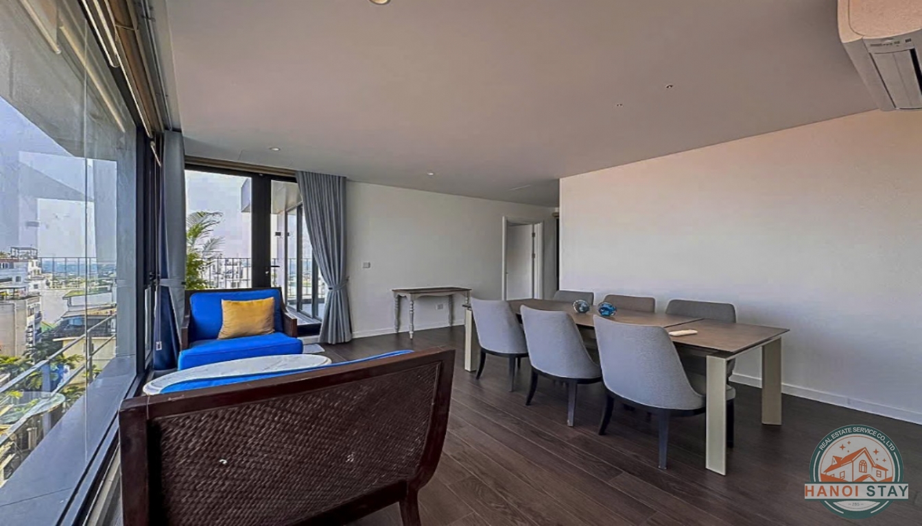 BEAUTIFUL Penthouse 3 Br Apartment for rent in To Ngoc Van, Tay Ho 17