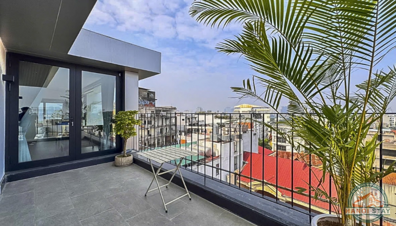 BEAUTIFUL Penthouse 3 Br Apartment for rent in To Ngoc Van, Tay Ho 30