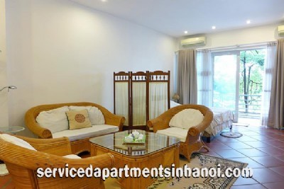 Big one bedroom studio apartment leasing face to Truc Bach lake, Ba Dinh