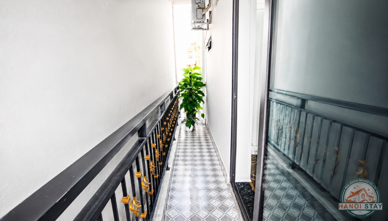 Brand New 4 BR House for rent in Thuy Khue Area, Ba Dinh 9