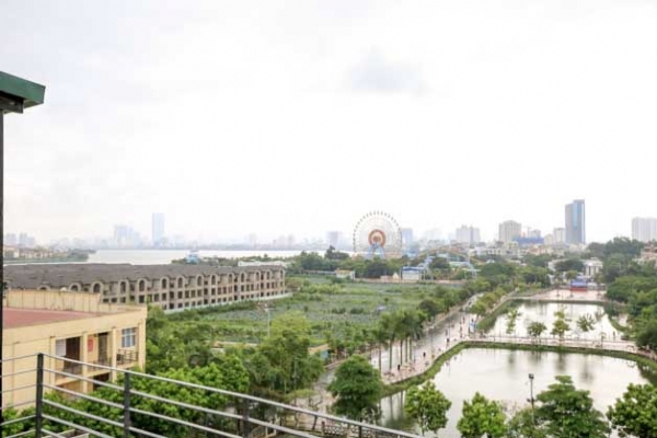 *Bright Two bedroom apartment with lovely Balcony in Tay Ho District, Hanoi*