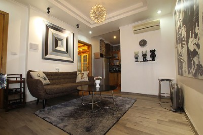 Cheap two bedroom apartment in Hoan Kiem near Hanoi Opera House