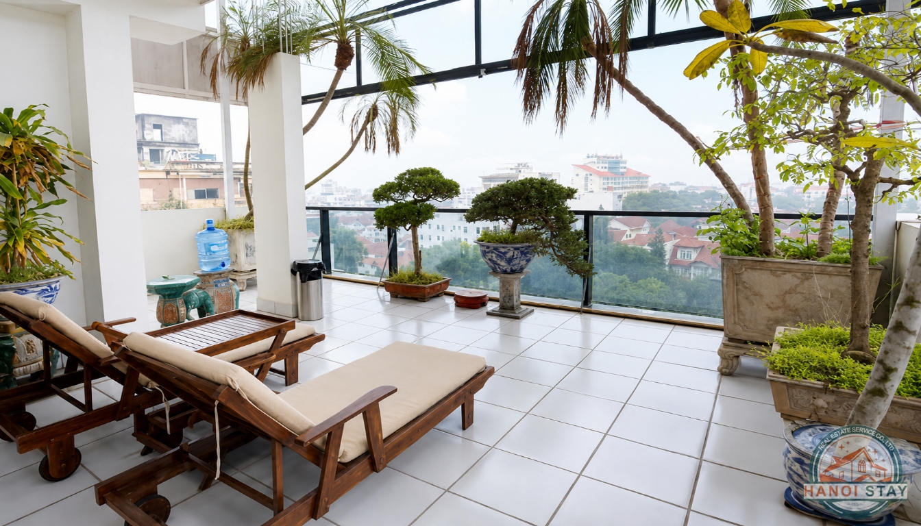 Centrally located, well equipped 2 BR Apartment for Rent in To Ngoc Van str, Tay Ho 2