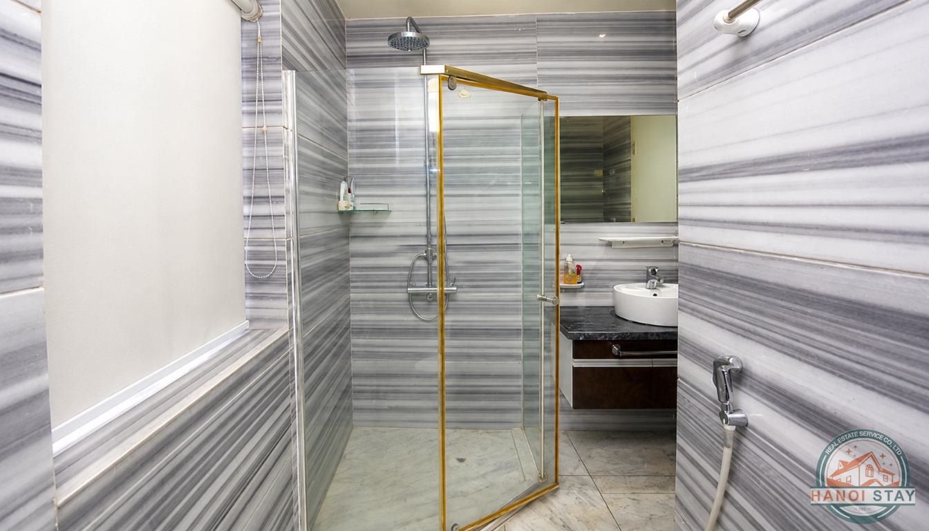 Centrally located, well equipped 2 BR Apartment for Rent in To Ngoc Van str, Tay Ho 7