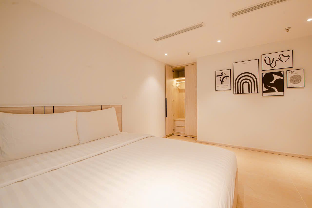 Cheap Property Rental Near Thong Nhat Park, Dong Da 4