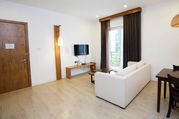 *Comfortable & Elegant Apartment Rental in To Ngoc Van str, Tay Ho*