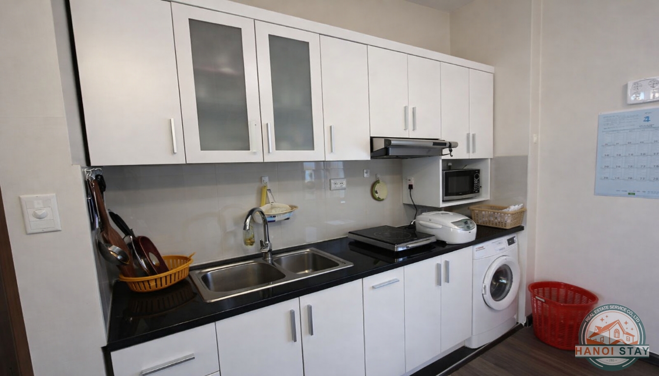 COMFY 02 Bedroom Property For Rent in Van Cao Area, Ba Dinh 4