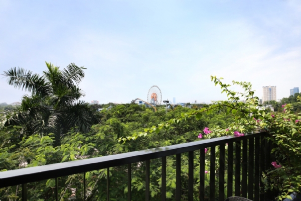 *Delightful and modern Apartment in Trinh Cong Son str, Tay Ho, Excellent Value Accommodation*