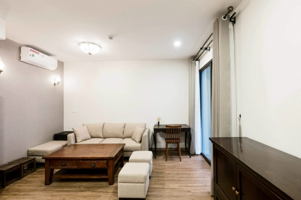 Delightful bright and airy 01 BR apartment for rent in Tu Hoa str, Tay Ho