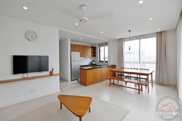 Elegant 3 Bedroom Lake View Apartment for Rent in Hanoi - Ba Mau Lake 7