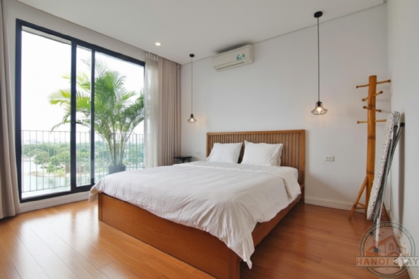 Elegant 3 Bedroom Lake View Apartment for Rent in Hanoi - Ba Mau Lake 1