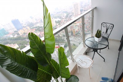 *Elegant & Beautiful View Three Bedroom Apartment For Rent in Vinhomes Metropolis*