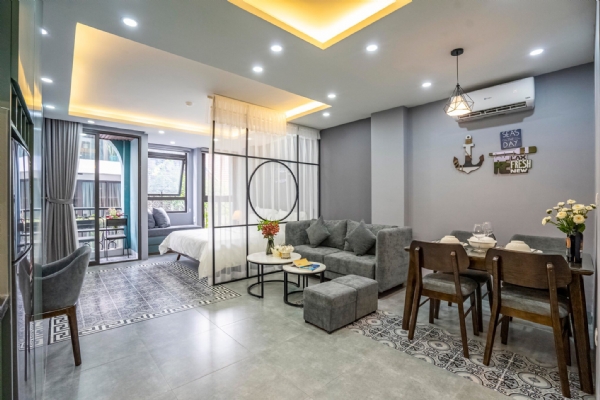 *Elegant & Stylish Hoan Kiem Apartment for rent*