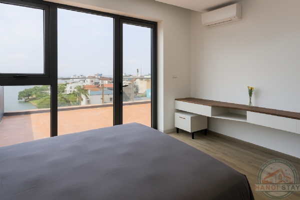 Enormous Balcony, Lake View, Stunning 2 BR Apartment for rent in Tay Ho District 6