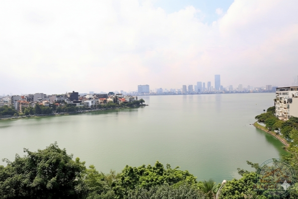 Enormous Balcony, Lake View, Stunning 2 BR Apartment for rent in Tay Ho District 4