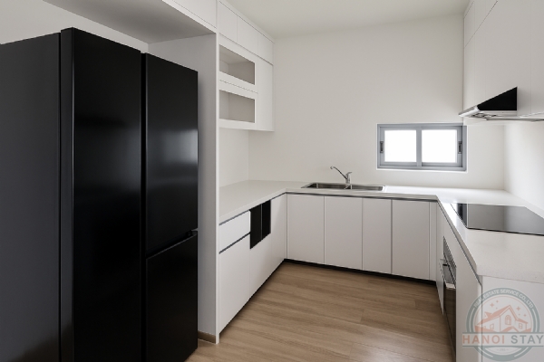 Enormous Balcony, Lake View, Stunning 2 BR Apartment for rent in Tay Ho District 6