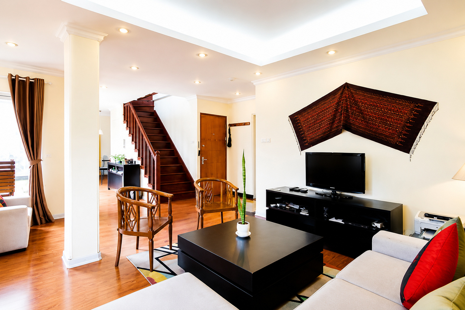 Serviced apartment in Luxury builiding - IDC White House