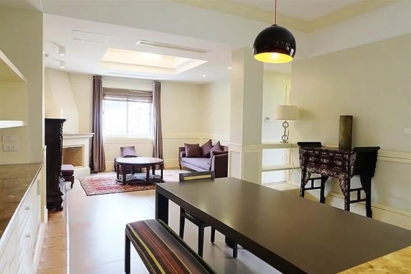 French Style 03 Bedroom Apartment for rent near Tran Hung Dao street, Hoan Kiem