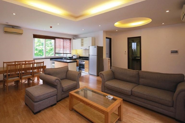 *Good size & Modern 03 Bedroom Apartment Rental in Xuan Dieu street, Tay Ho District*