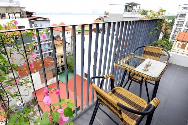 Gorgeous and Spacious Two Bedroom Apartment Rental in Xuan Dieu street, Tay Ho