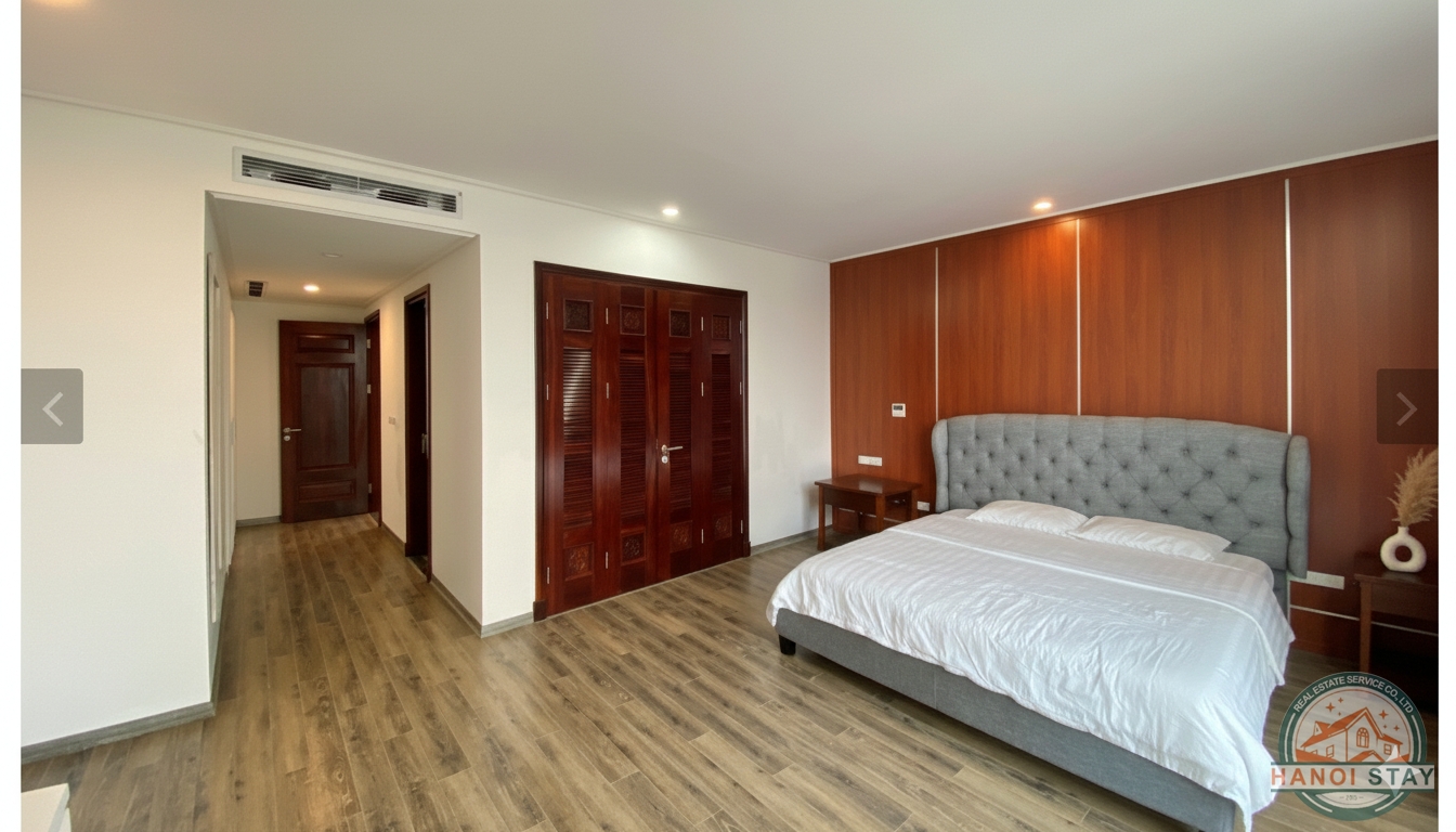 Elegant 2-Bedroom, 2-Bathroom Apartment for Rent in Han Thuyen Pham Dinh Ho Hai Ba Trưng District, Hanoi 3