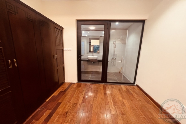 💥 RARE FIND: SPACIOUS 4-BED TOWNHOUSE ON DANG THAI MAI - TAY HO 1