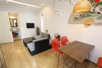 High Floor and Modern One Bedroom Apartment Rental in Truc Bach Area, Ba Dinh