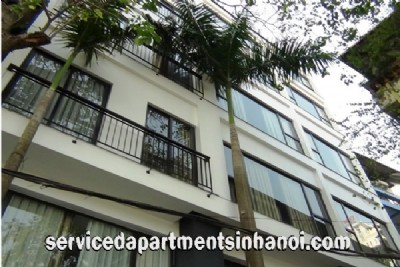 Lake view modern serviced apartment in Kim Ma str, Ba Dinh