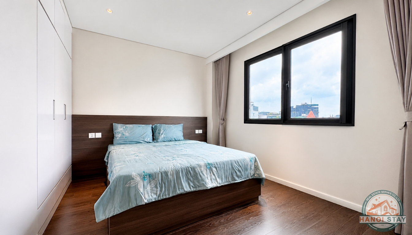 Live by West Lake | Stylish 3-Bedroom Apartment in Tay Ho, Near Somerset West Point 9