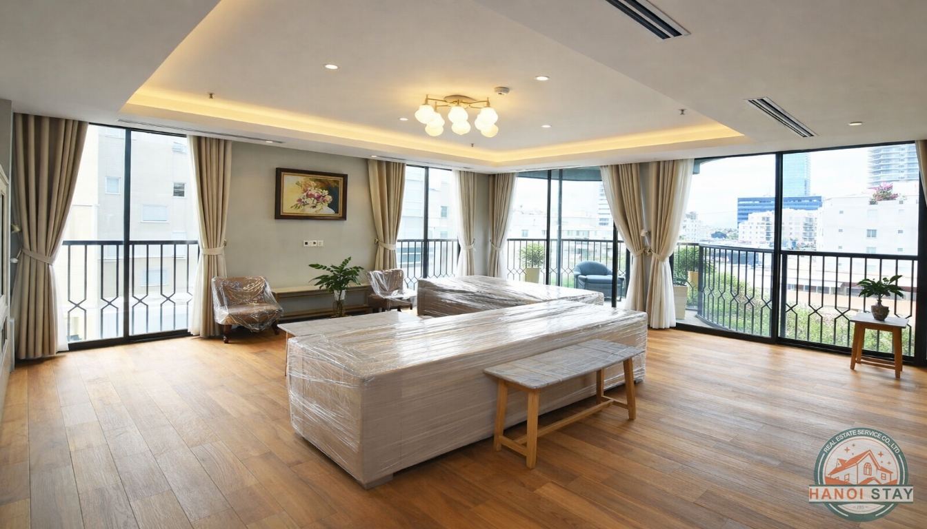 Luxury 3-Bedroom Apartment in the Heart of Hoan Kiem 18