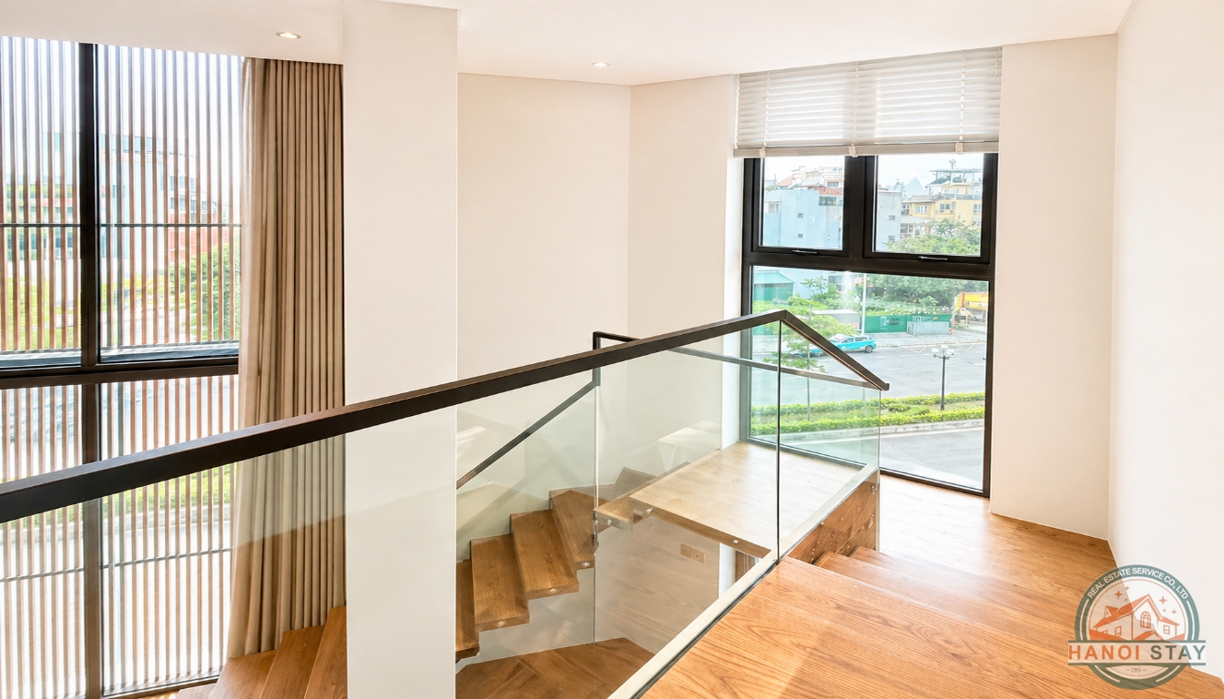 LUXURY DUPLEX 02 BR APARTMENT FOR RENT IN LONG BIEN, NOT FAR FROM VINHOMES RIVERSIDE 2