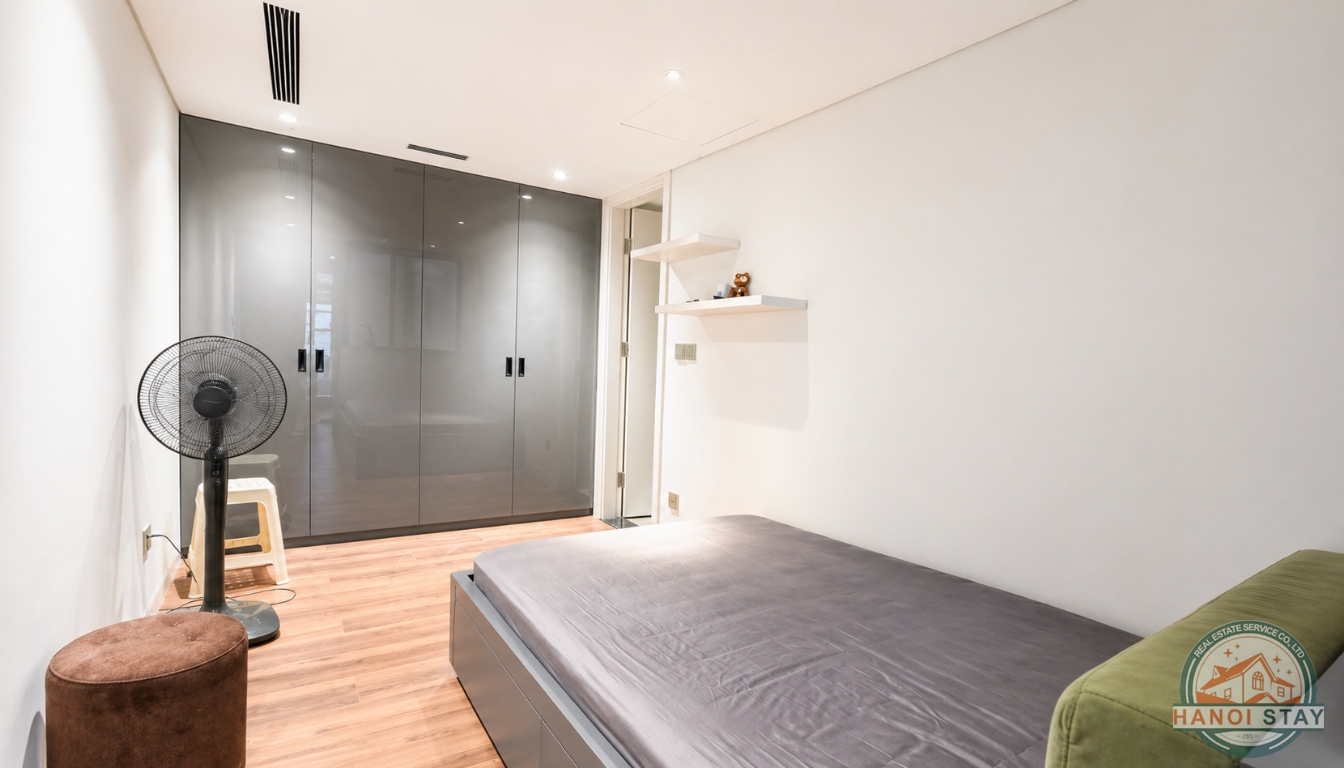 LUXURY DUPLEX 02 BR APARTMENT FOR RENT IN LONG BIEN, NOT FAR FROM VINHOMES RIVERSIDE 4