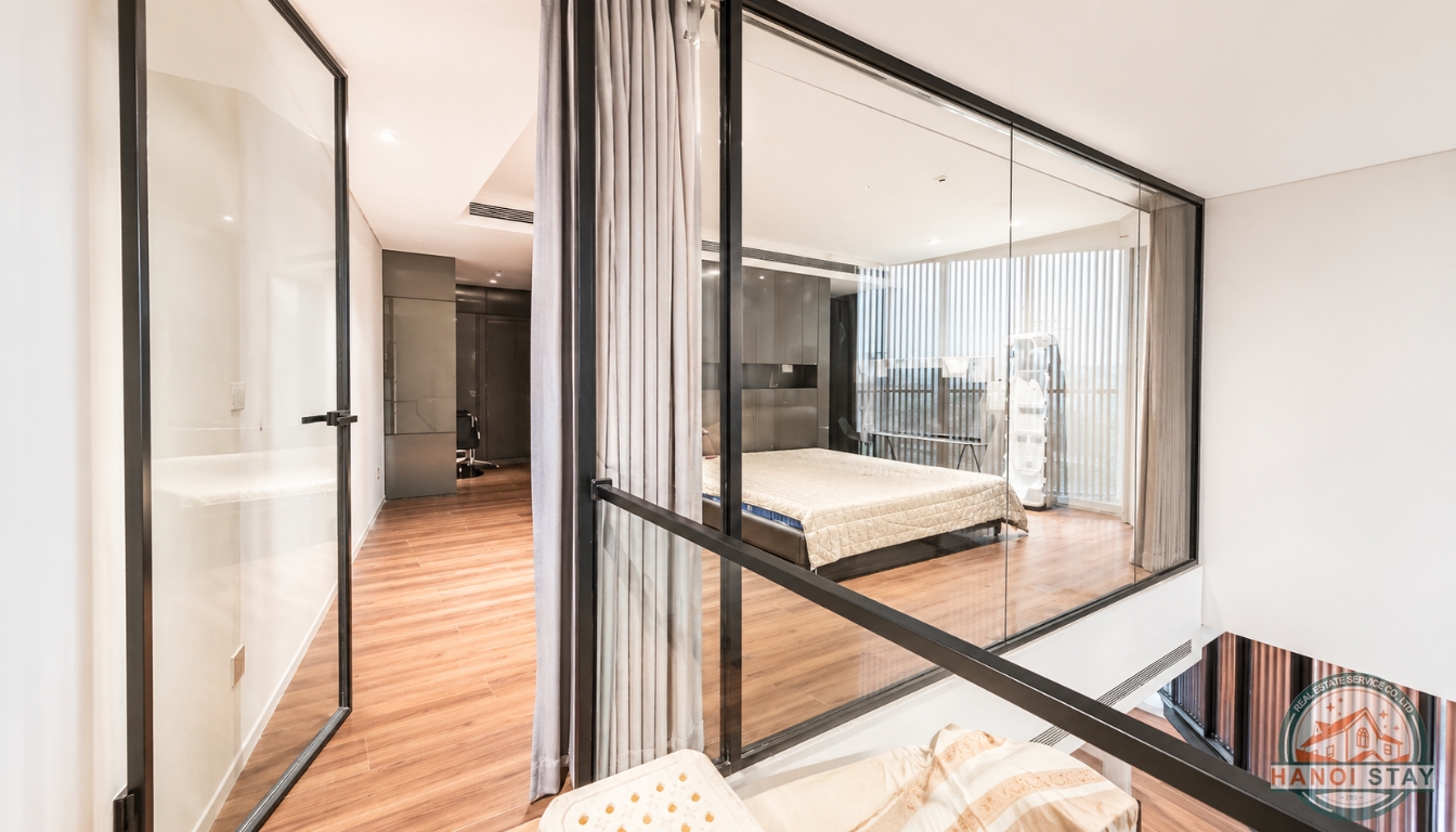LUXURY DUPLEX 02 BR APARTMENT FOR RENT IN LONG BIEN, NOT FAR FROM VINHOMES RIVERSIDE 7