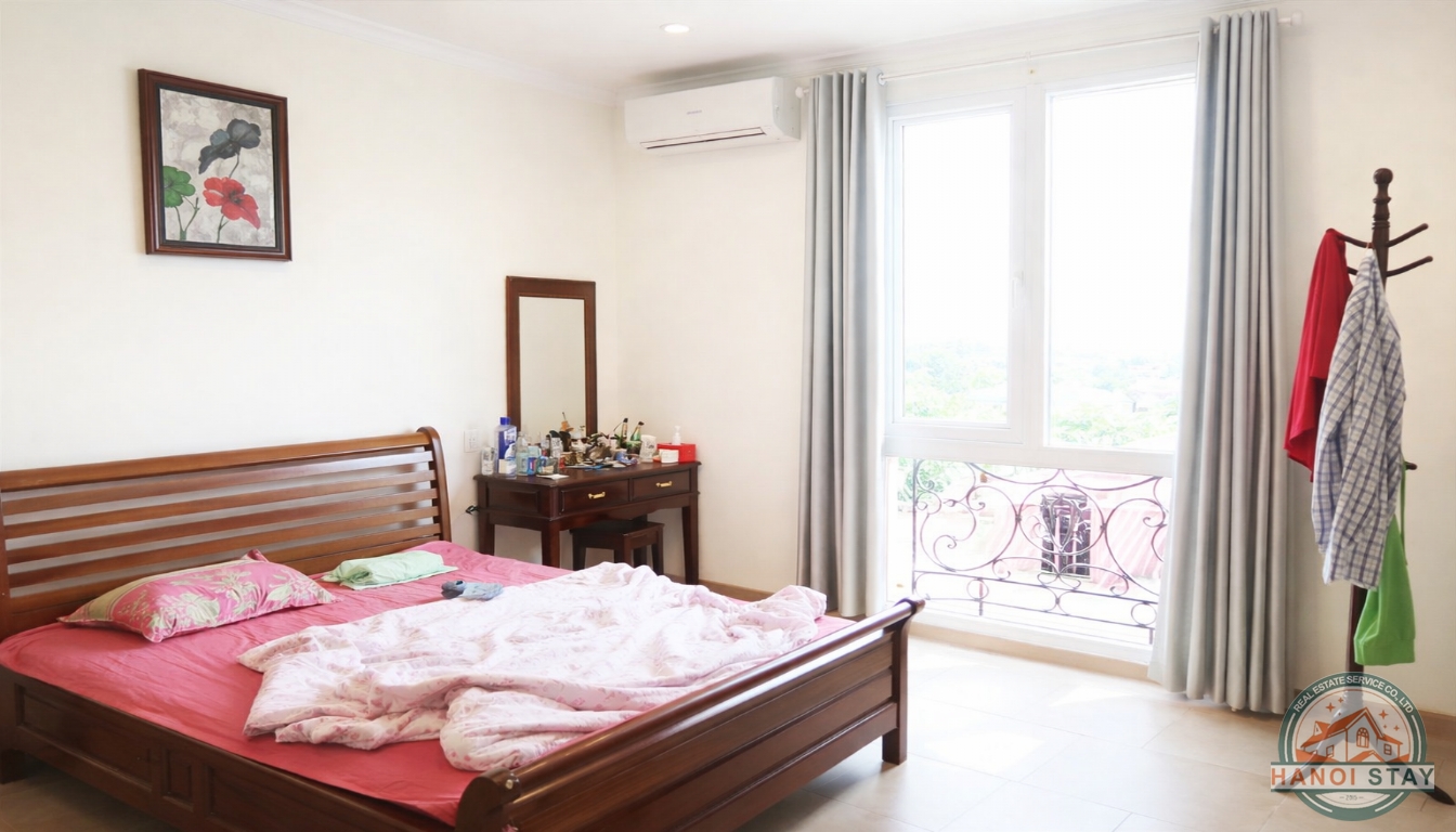 Modern one Bedroom Apartment Rental in Buoi str, Ba Dinh, Good Price 8