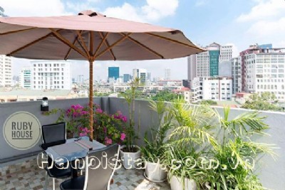Modern Serviced Apartment Rental Near Hoang Cau Lake and Lang Ha street, Dong Da