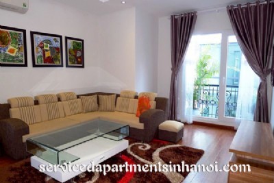 Modern style serviced apartment for rent in Lang Ha
