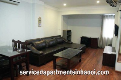 Modern Two Bedroom Apartment for rent near Giang Vo street, Dong Da