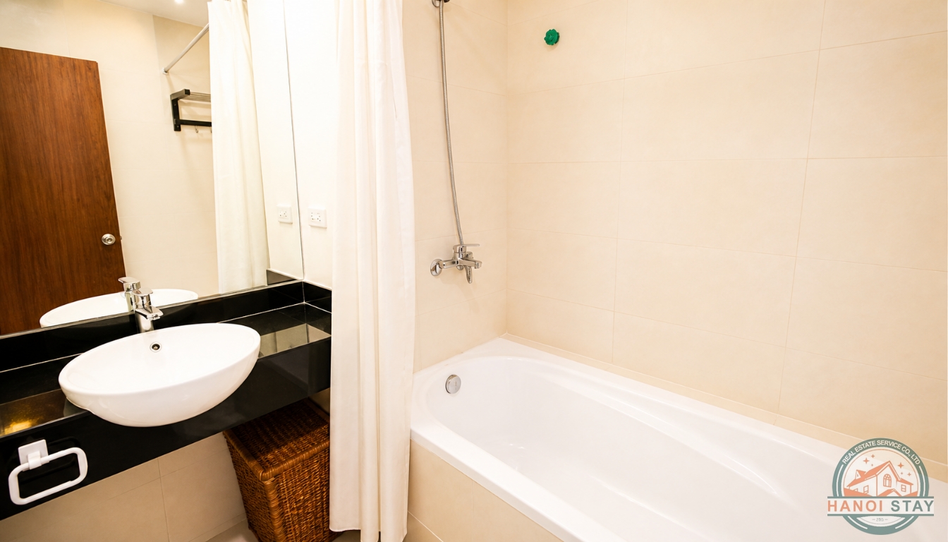 NGOC KHANH LAKE VIEW APARTMENT FOR RENT IN BA DINH, NEAR LOTTE CENTER 5