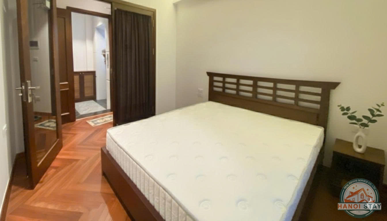 Nice 2 BEDROOM APARTMENT FOR RENT IN QUANG KHANH AREA, TAY HO 1