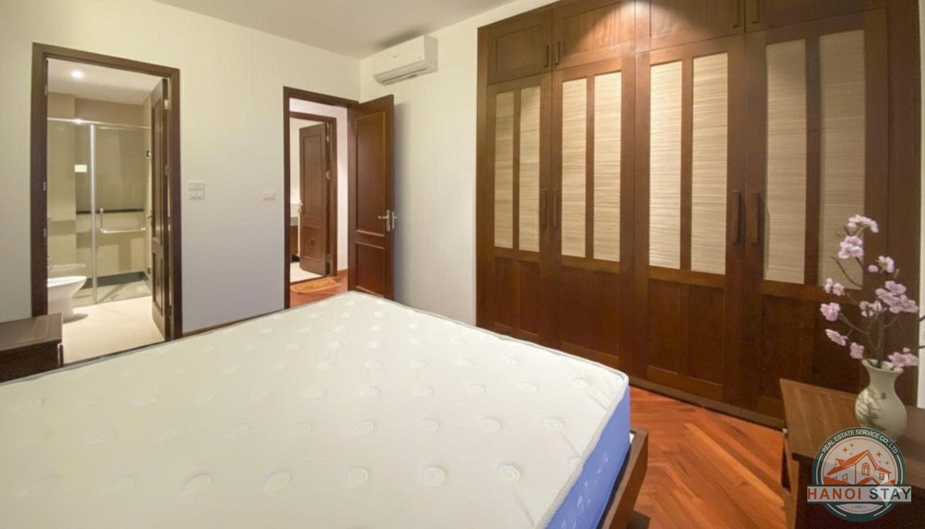 Nice 2 BEDROOM APARTMENT FOR RENT IN QUANG KHANH AREA, TAY HO 13