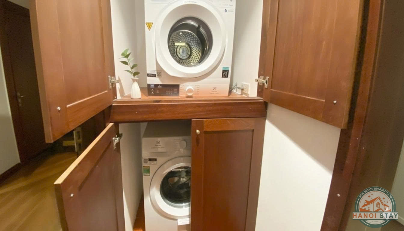 Nice 2 BEDROOM APARTMENT FOR RENT IN QUANG KHANH AREA, TAY HO 17