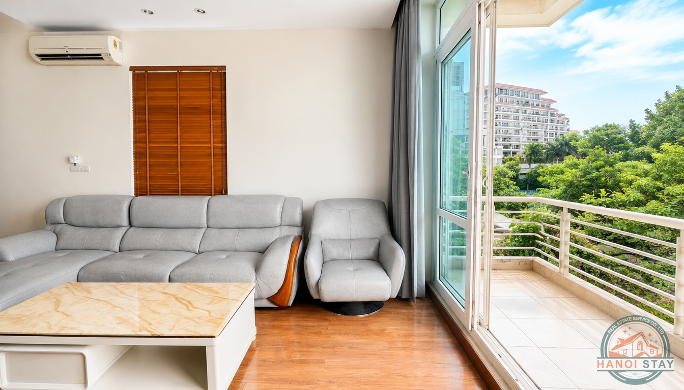 Panorama Lake view Apartment For Rent in Yen Hoa Street, Tay Ho, Great Location 1