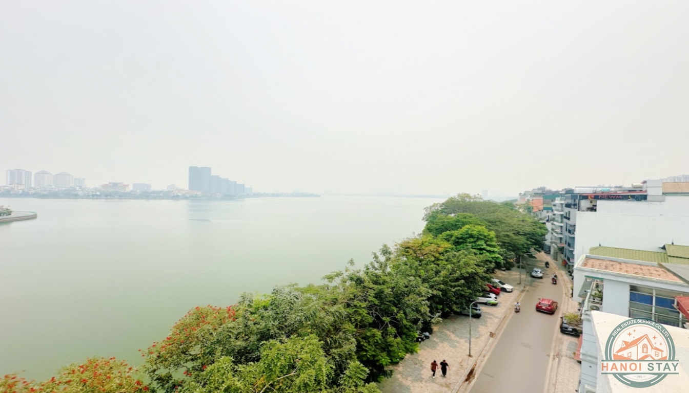 PENT HOUSE APARTMENT FOR RENT IN NHAT CHIEU AREA, TAY HO 3