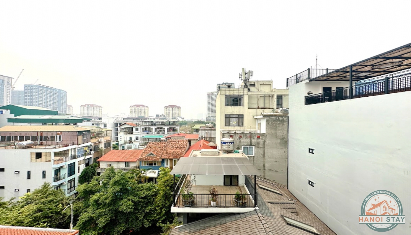 PENT HOUSE APARTMENT FOR RENT IN NHAT CHIEU AREA, TAY HO 10