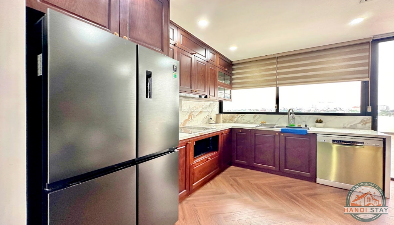 PENT HOUSE APARTMENT FOR RENT IN NHAT CHIEU AREA, TAY HO 6