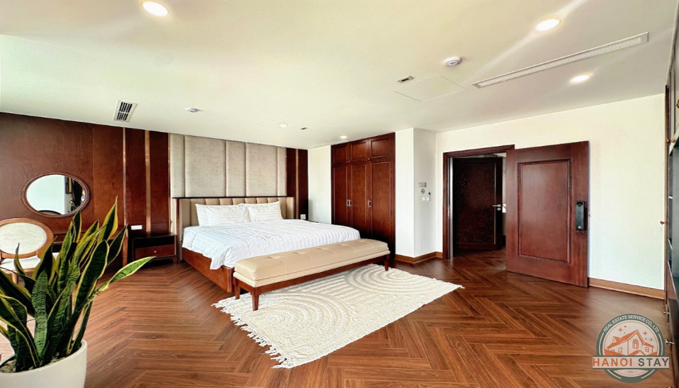 PENT HOUSE APARTMENT FOR RENT IN NHAT CHIEU AREA, TAY HO 6